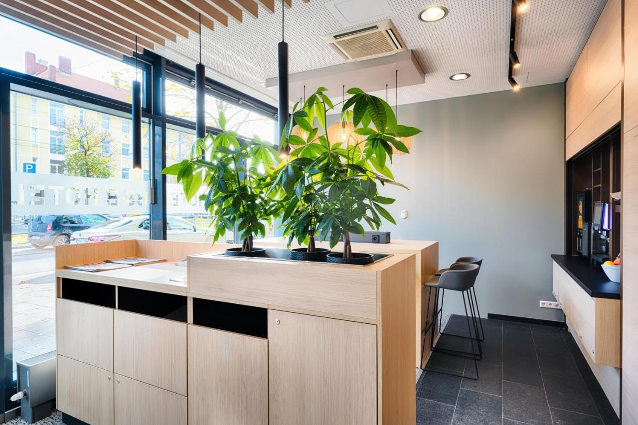B&B Hotel Muenchen-Moosach ภายนอก รูปภาพ
