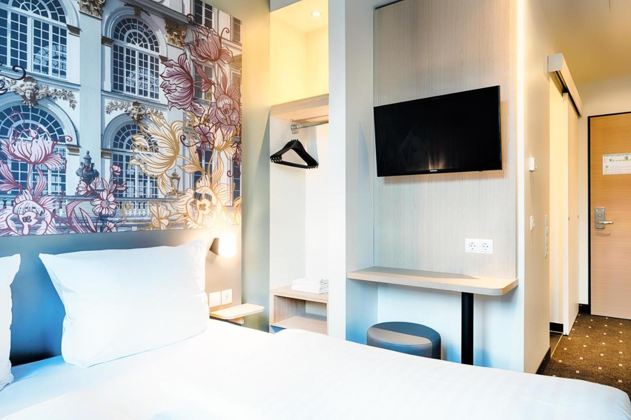 B&B Hotel Muenchen-Moosach ภายนอก รูปภาพ