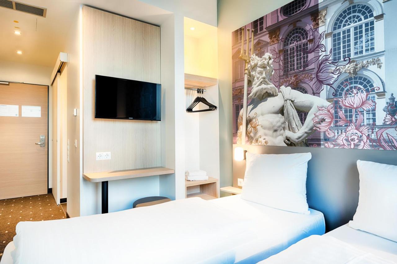 B&B Hotel Muenchen-Moosach ภายนอก รูปภาพ